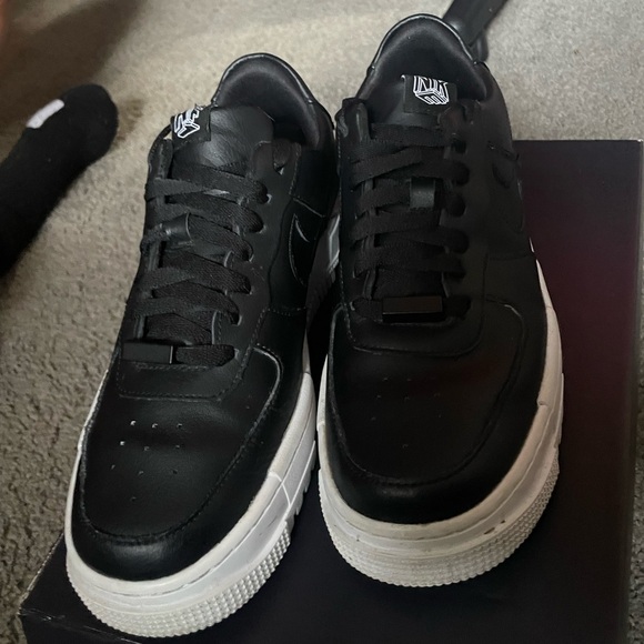 W AF1 PIXEL - Picture 5 of 5